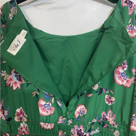 Eliza J Floral Dress Woman's Size 12 Green W/ Pink Flowers Balloon Sleeve 3/4 - Picture 6 of 10